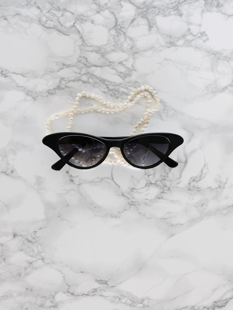 Pearl Sunglasses Chain Necklace – Marble Hive
